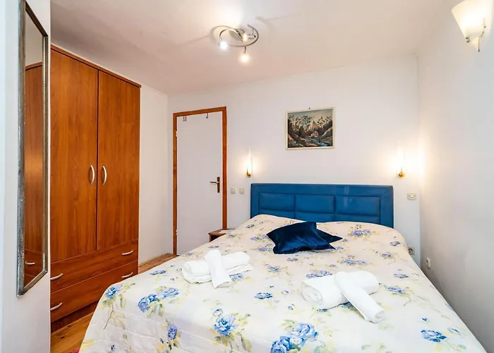 Pensionat Fausta Old Town *
