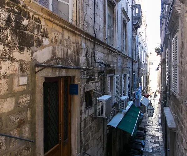 Pensionat Fausta Old Town *